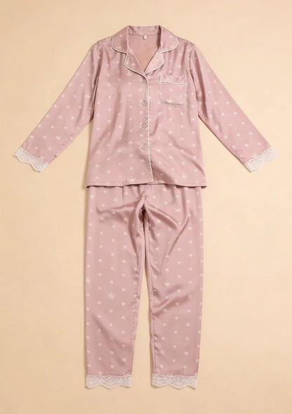 Koszulowa piżama damska z motywem gwiazdek