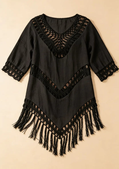 Krótka sukienka plażowa w stylu boho z frędzlami