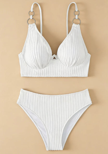 Dwuczęściowy strój kąpielowy z wysokim stanem