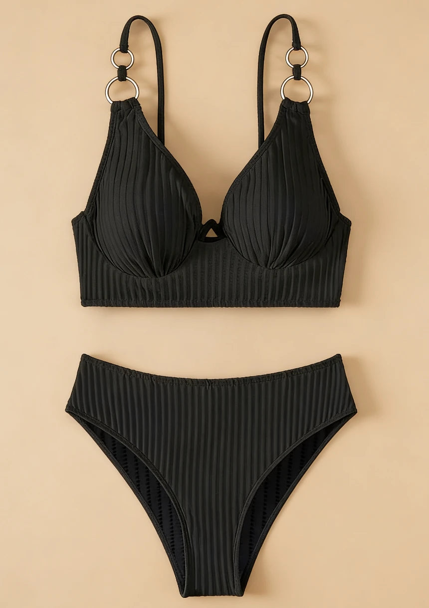 Dwuczęściowy strój kąpielowy z wysokim stanem