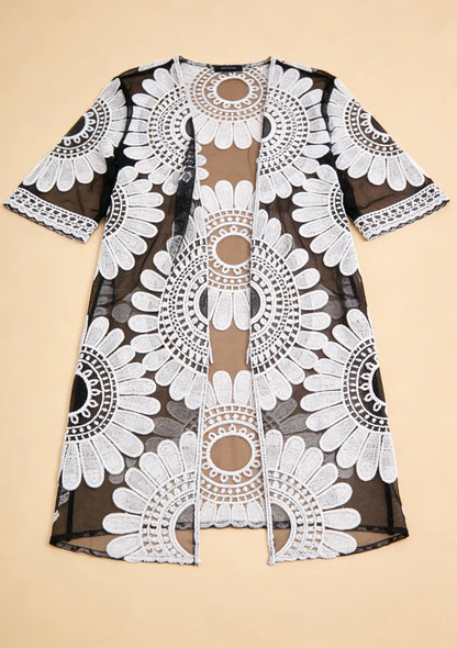 Transparentne kimono plażowe z motywem kwiatów