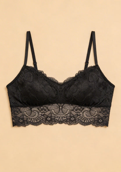 Biustonosz z szerokim pasem koronki