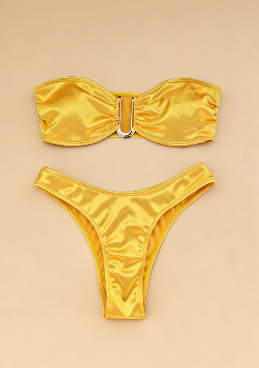 Bikini bez ramiączek z regulowanymi wkładkami