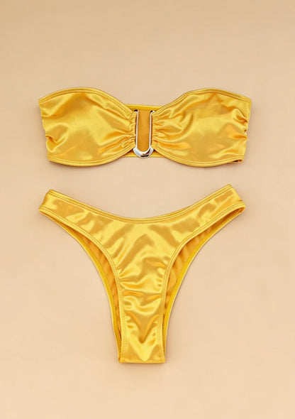 Bikini bez ramiączek z regulowanymi wkładkami