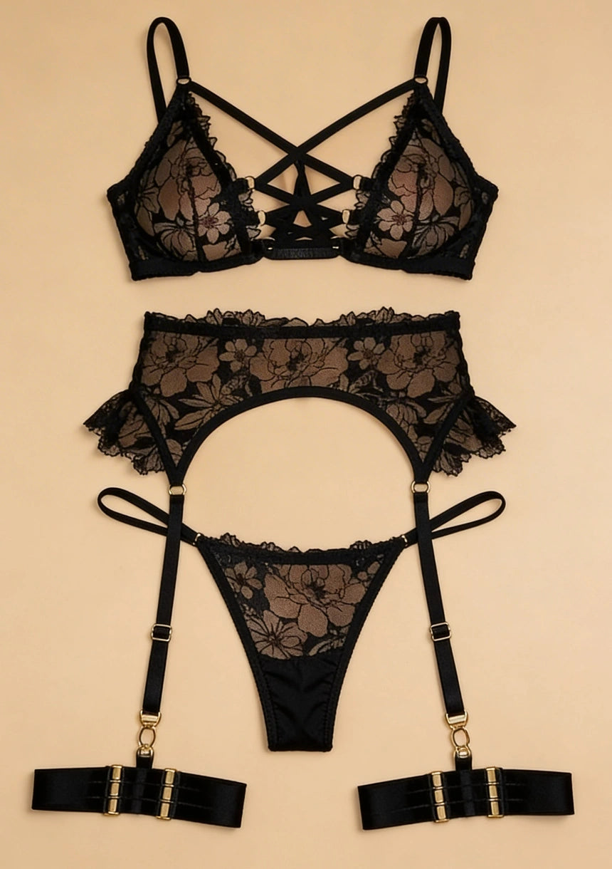 Komplet bielizny koronkowej z przezroczystym materiałem