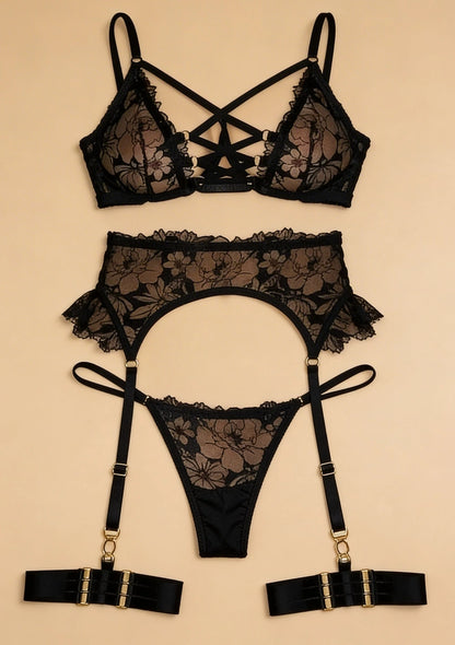 Komplet bielizny koronkowej z przezroczystym materiałem