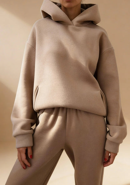 Luźny komplet sportowy