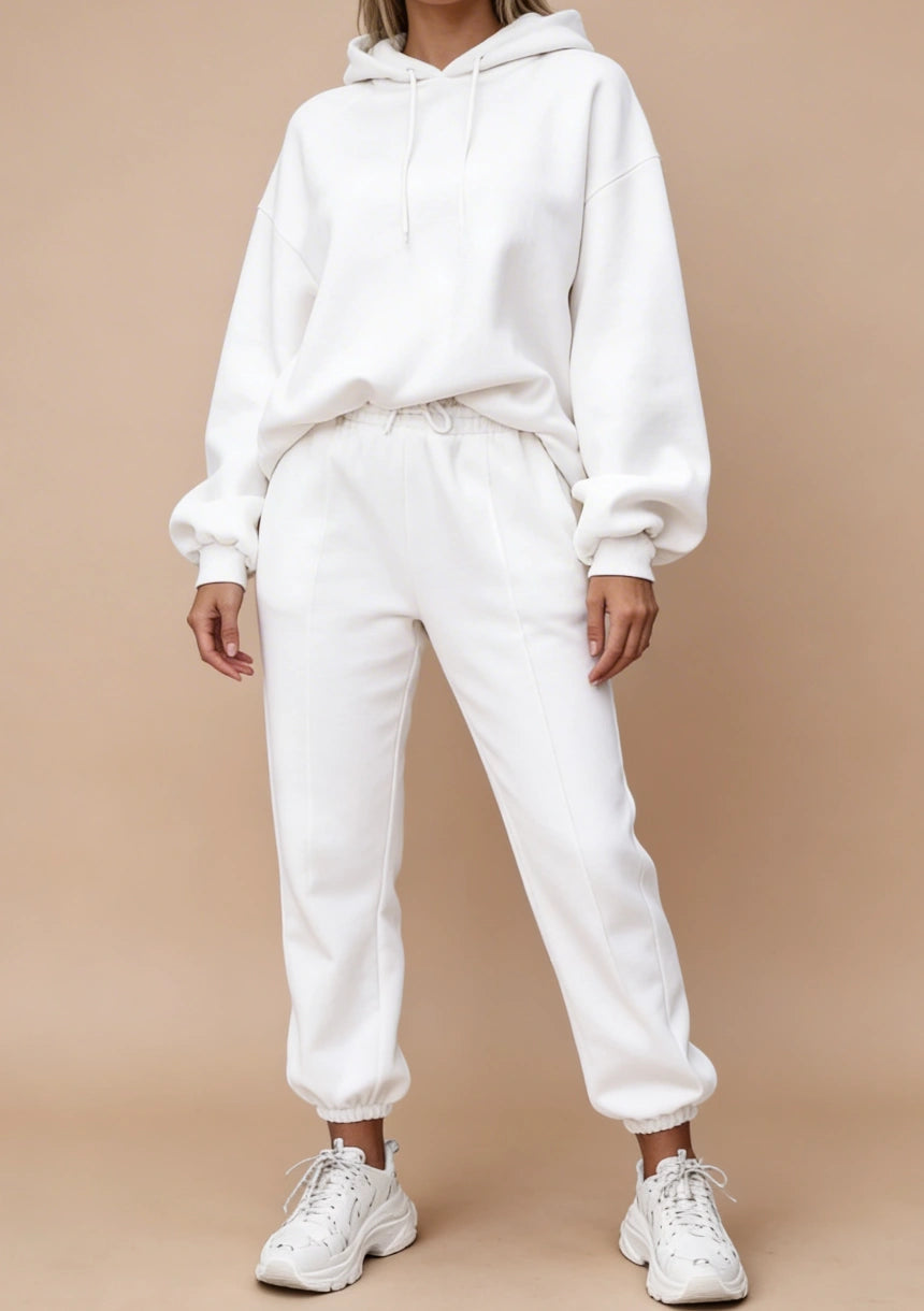 Dresowy komplet sportowy