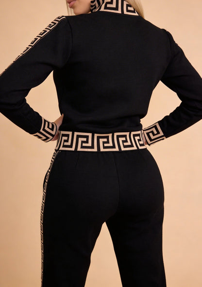 Ozdobny komplet sportowy