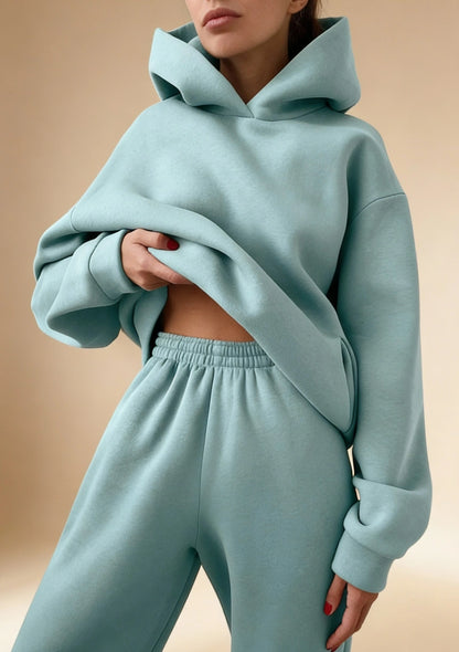 Luźny komplet sportowy