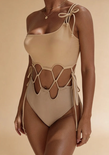 Jednoczęściowy strój kąpielowy z usztywnianymi miseczkami