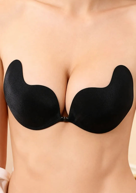 Biustonosz samonośny z dyskretnym zapięciem na dekolcie