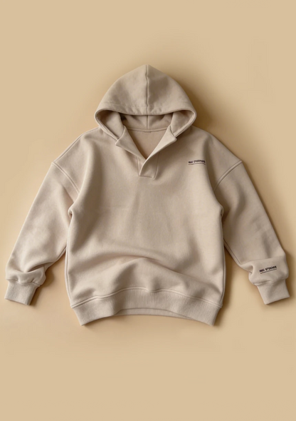 Luźna bluza oversize z kołnierzykiem