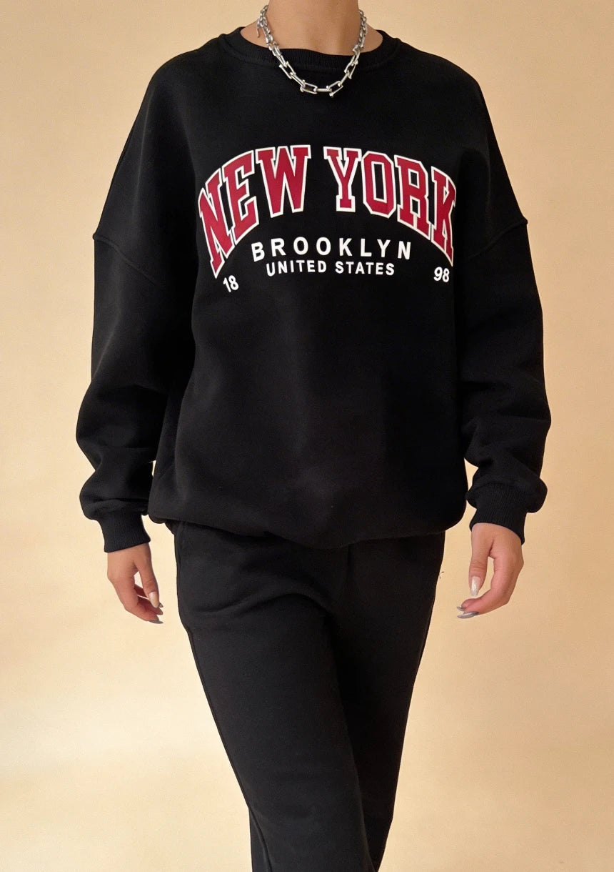 Luźna bluza oversize z napisem New York