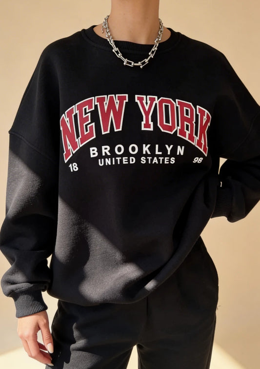 Luźna bluza oversize z napisem New York