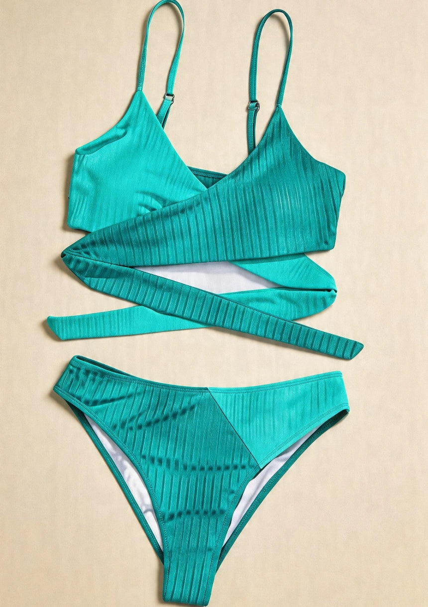 Strój kąpielowy dwuczęściowy bikini z kopertowym dekoltem